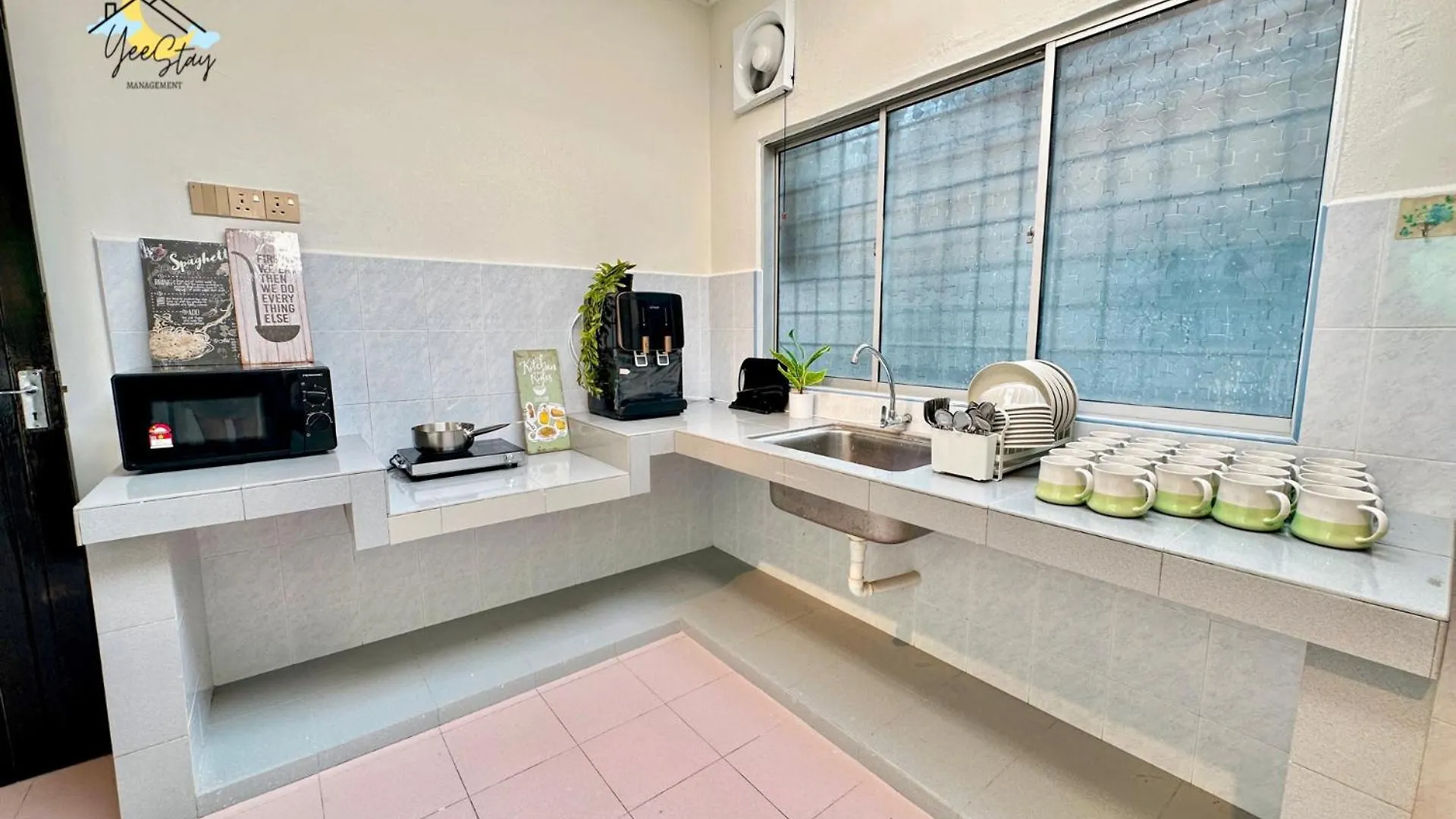 Дом отдыха Kota Homestay-22Pax With Karaoke,Arcade Game,Table Pool Walking 5Min To Jonker Малакка Малайзия
